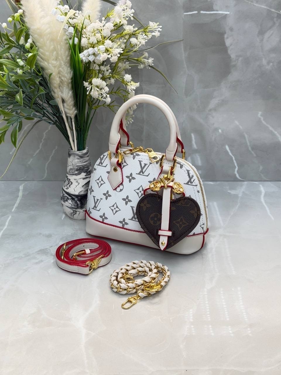 сумки louis vuitton,сумка луи виттон,сумка louis vuitton женская,сумка,сумка louis vuitton alma bb