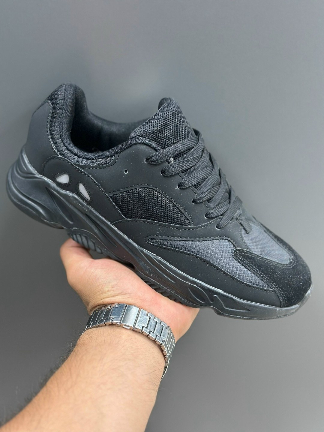 adidas yeezy boost 700,кроссовки adidas yeezy boost 700 wave runner,кроссовки adidas yeezy boost 700,adidas yeezy boost 700 v 2,кроссовки
