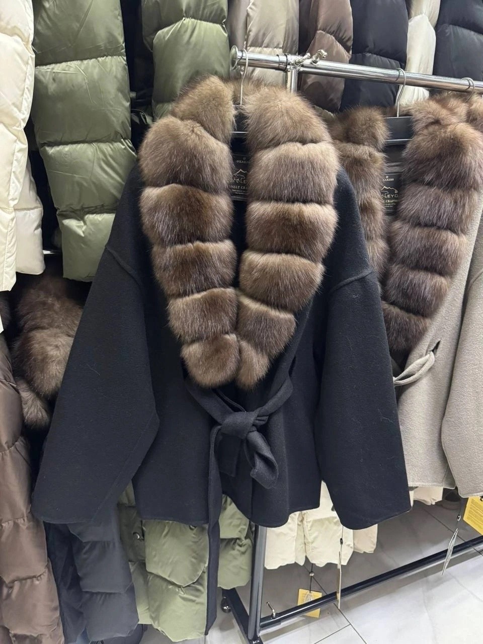 пальто шерстяное с мехом соболя stone,пальто с мехом,пальто соболь,пальто с мехом соболя,пальто с мехом песца