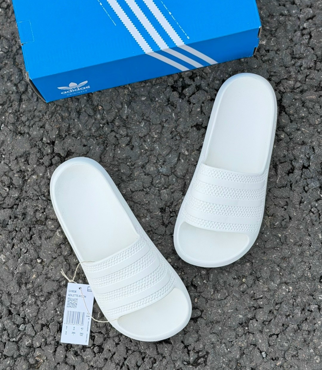 шлепанцы adidas,женские шлепанцы,,adidas originals adilette,adidas originals adilette slide