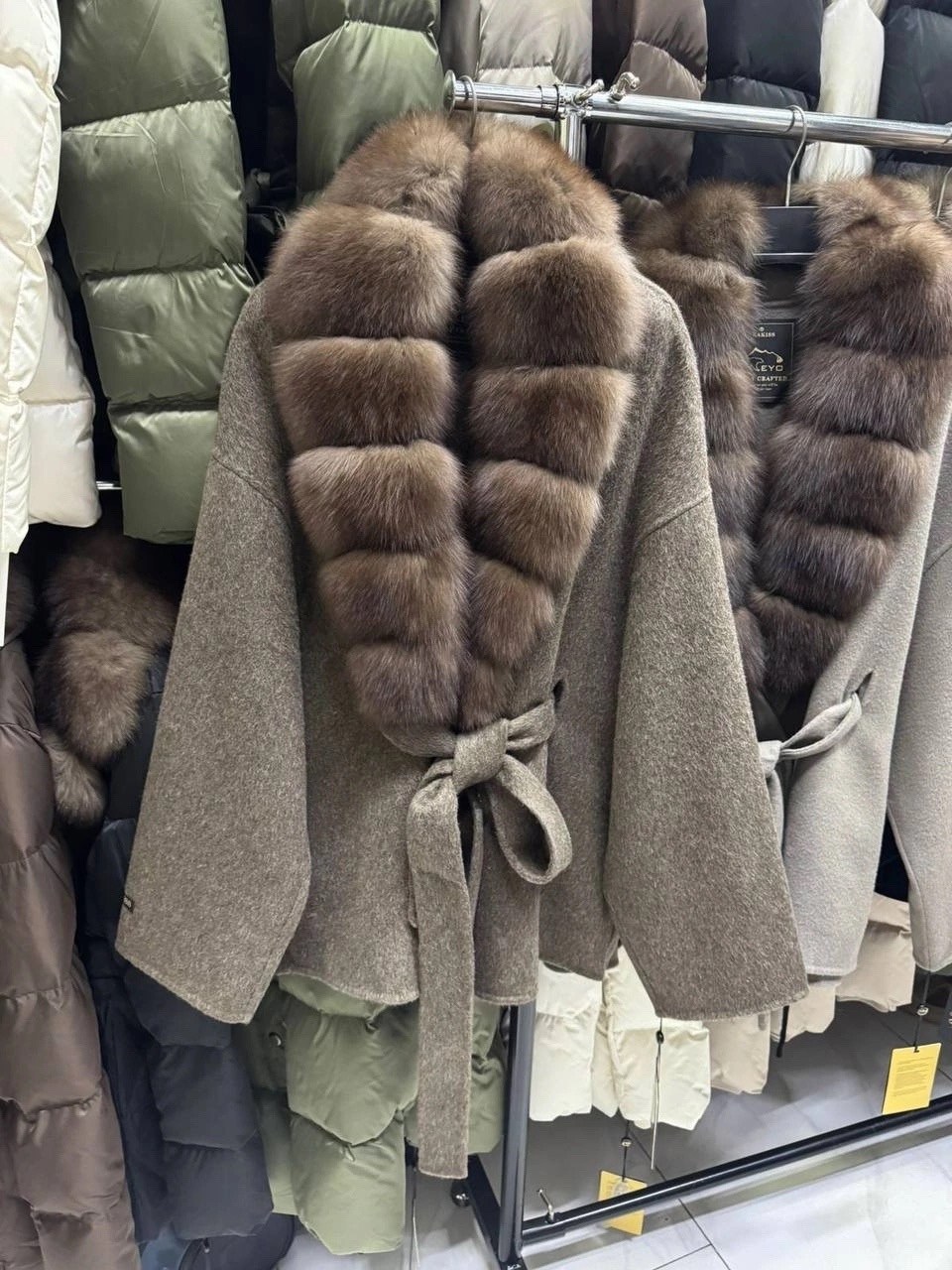 пальто шерстяное с мехом соболя stone,пальто с мехом,пальто соболь,пальто с мехом соболя,пальто с мехом песца