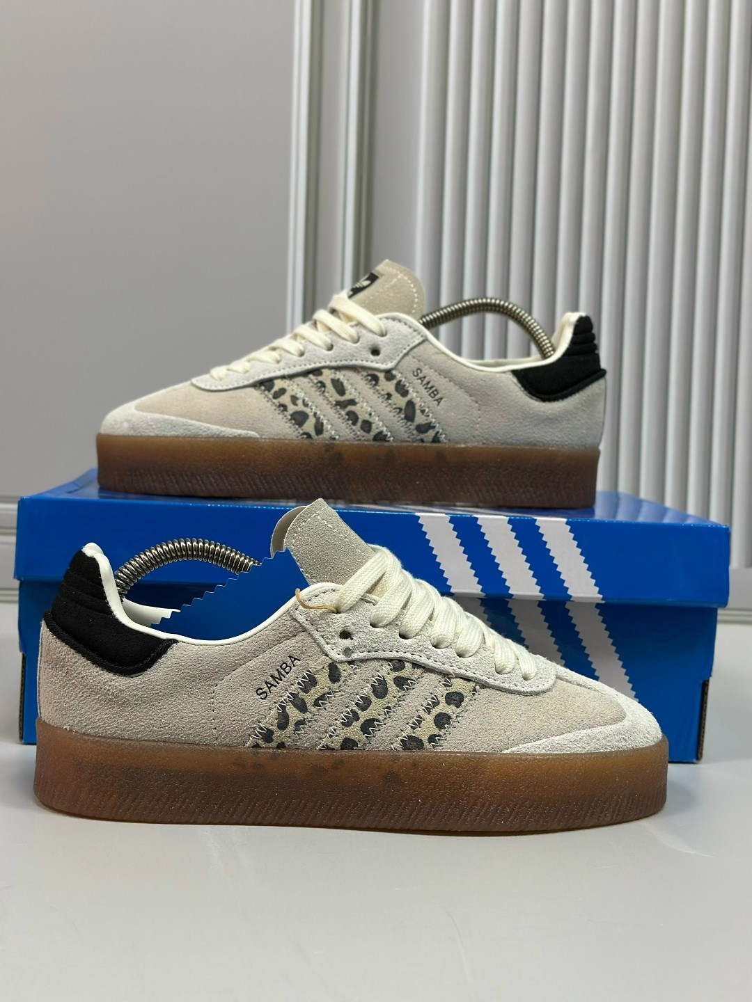 кроссовки adidas samba,,кроссовки adidas,adidas samba leopard,спортивная