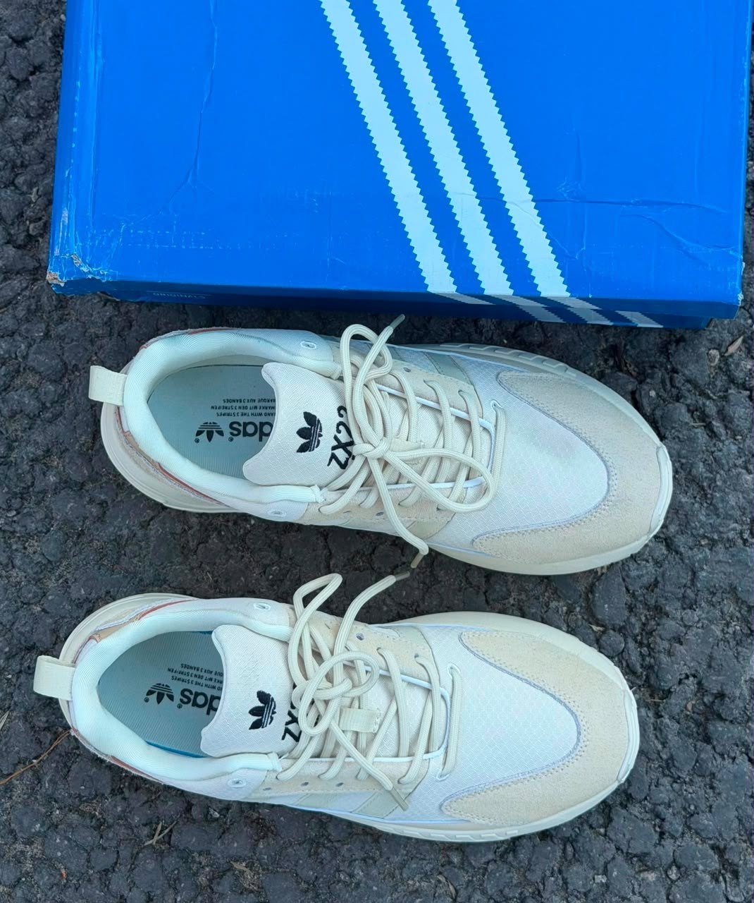 adidas originals zx 22 boost,adidas zx 22 boost,кроссовки adidas,бежевые кроссовки adidas originals zx 22 boost,кроссовки adidas originals zx 22 boost