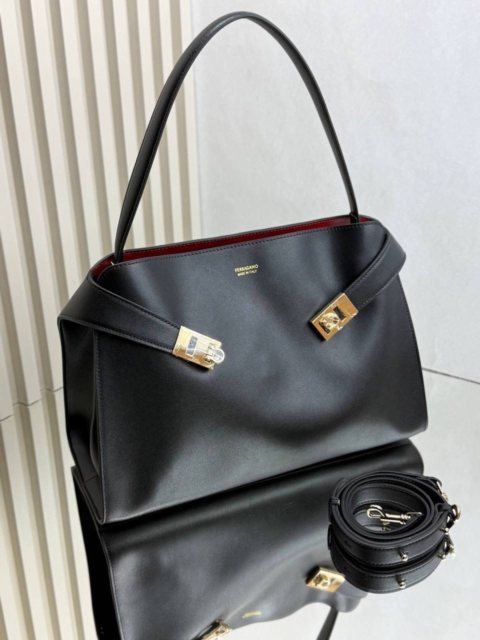 salvatore ferragamo сумка,сумка ferragamo,женская сумка,сумка,стильные сумочки