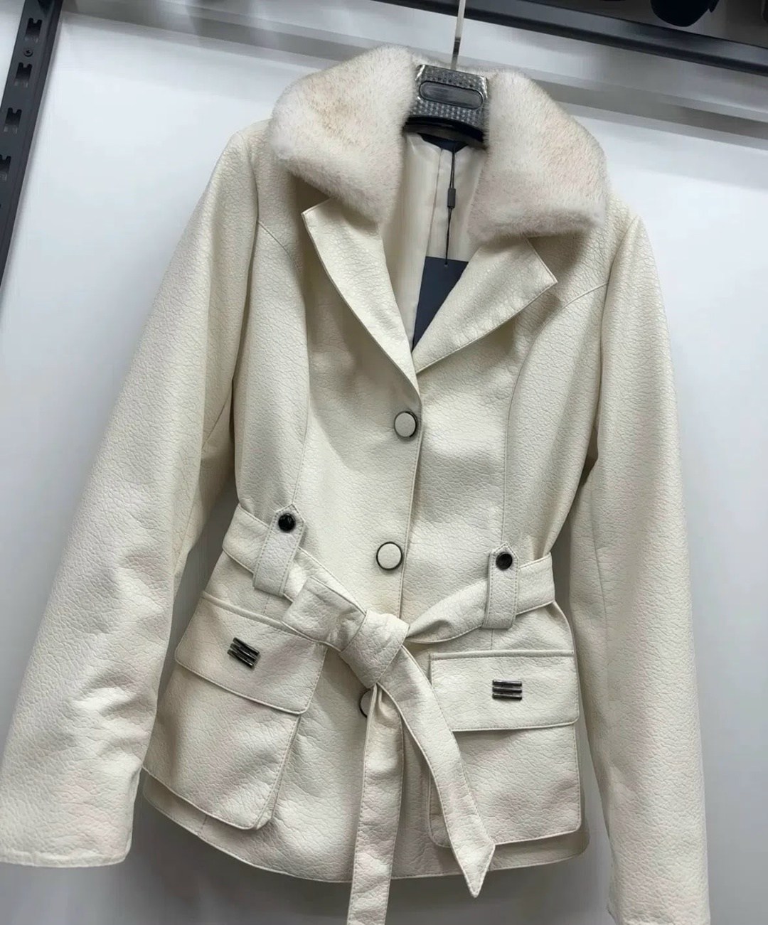 женская дубленка,стильная дубленка,пальто короткие,куртка дубленка,полупальто