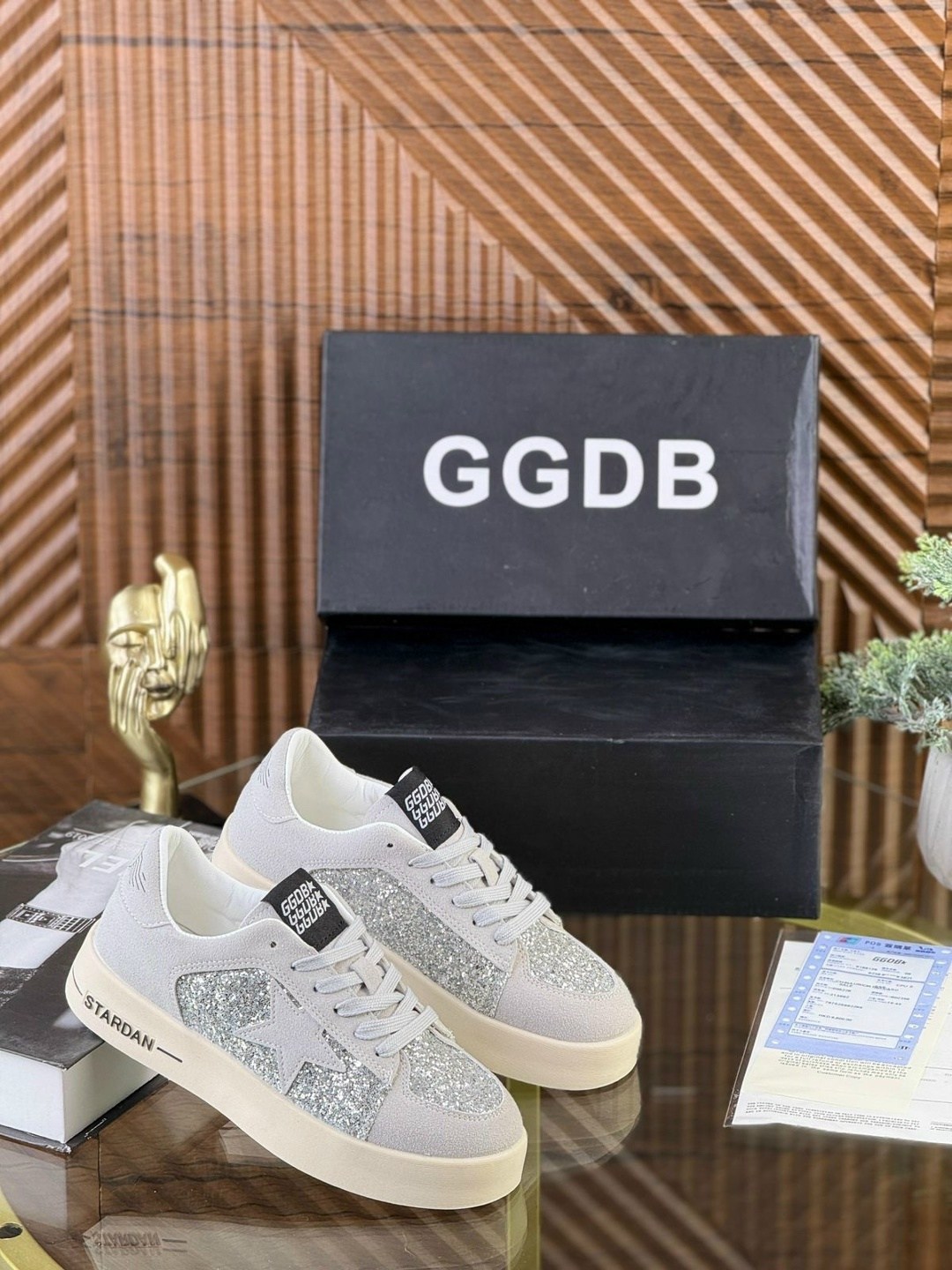 ,кеды golden goose женские,кроссовки golden goose,голден гус кеды,голден гус кеды черные