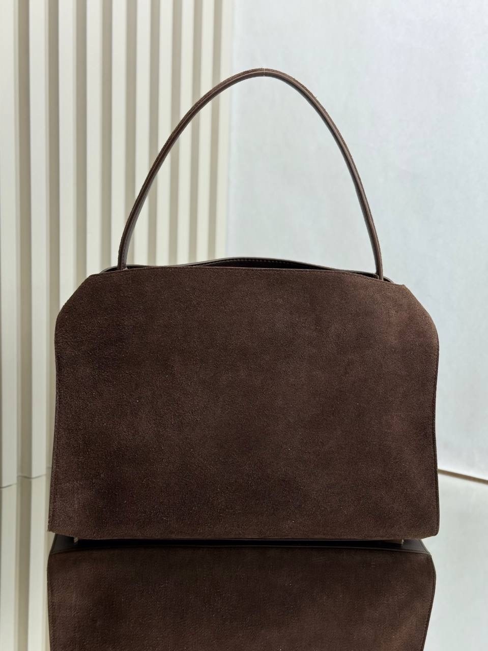 замшевая сумка,сумка в образе balenciaga размер 35 х 25 x 10 см замша,брендовая сумочка,женская замшевая сумка,коричневая замшевая сумка