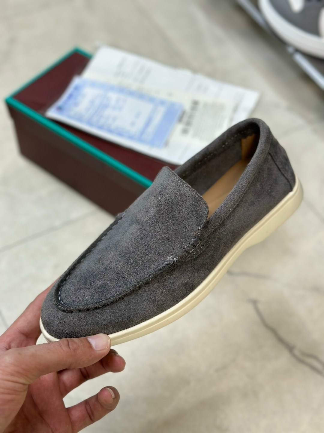 мужские лоферы loro piana,лоферы loro piana,мужские замшевые лоферы loro piana,мужские лоферы из натуральной замши,мужские замшевые лоферы