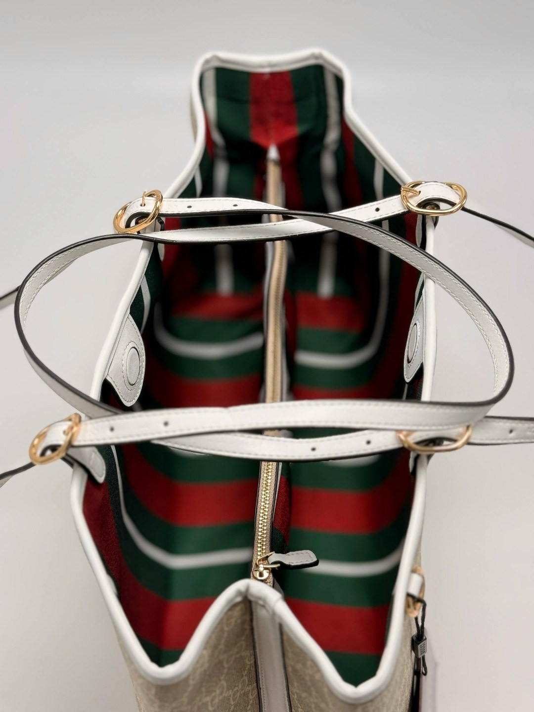 сумка gucci,сумка женская gucci,сумка гуччи,сумка гуччи канвас,сумка тоут гуччи