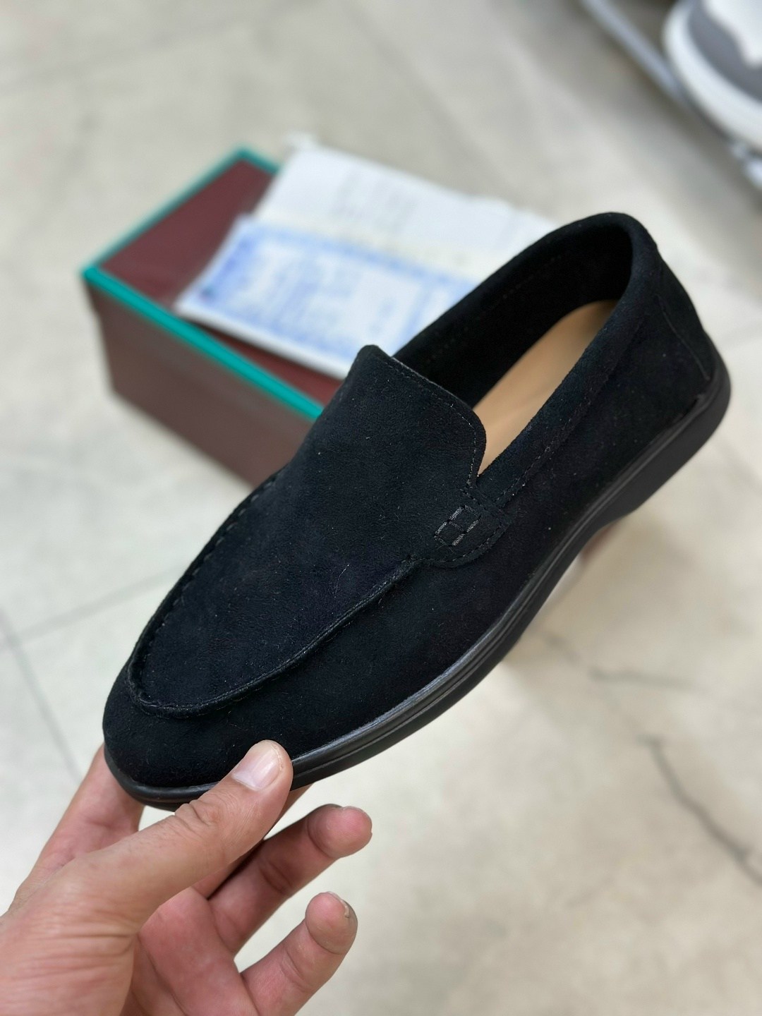 мужские лоферы loro piana,лоферы loro piana,мужские замшевые лоферы loro piana,мужские лоферы из натуральной замши,мужские замшевые лоферы