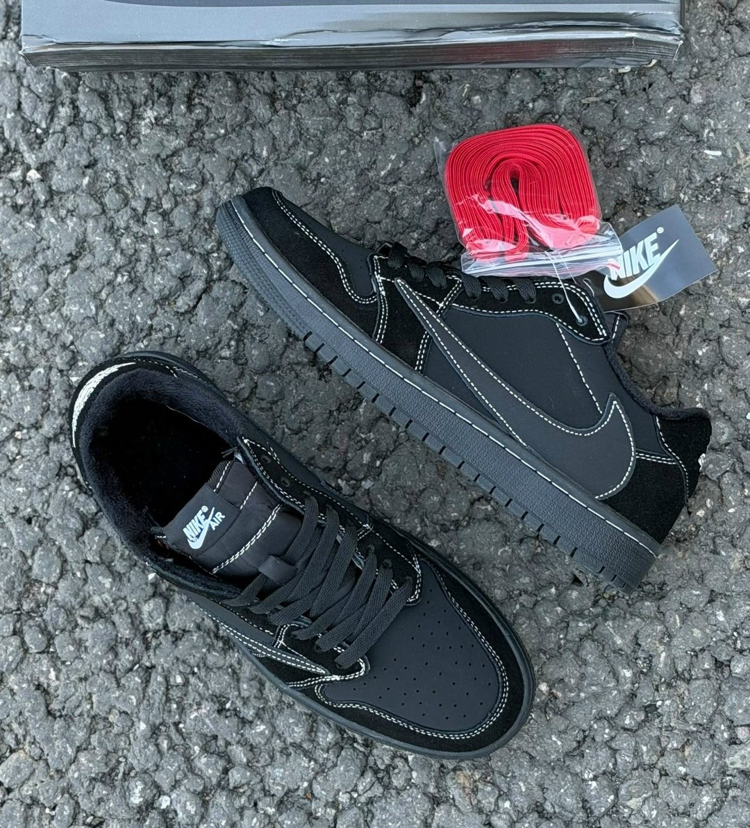 nike air jordan 1 low travis scott black phantom,nike air jordan 1 travis scott black phantom,кроссовки nike air jordan 1 low x travis scott чёрные,кроссовки nike air jordan 1 low travis scott,кроссов