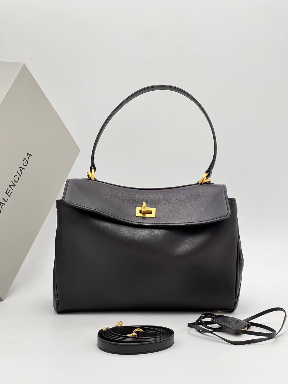 balenciaga сумка женская,сумка balenciaga rodeo,сумка в образе balenciaga rodeo кожа 35/25/10см,сумка balenciaga,сумка
