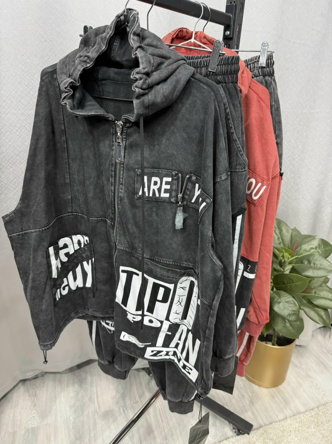 модная толстовка,джинсовая куртка оверсайз с капюшоном vth store,джинсовая куртка,джинсовая куртка оверсайз с капюшоном,джинсовая куртка с капюшоном