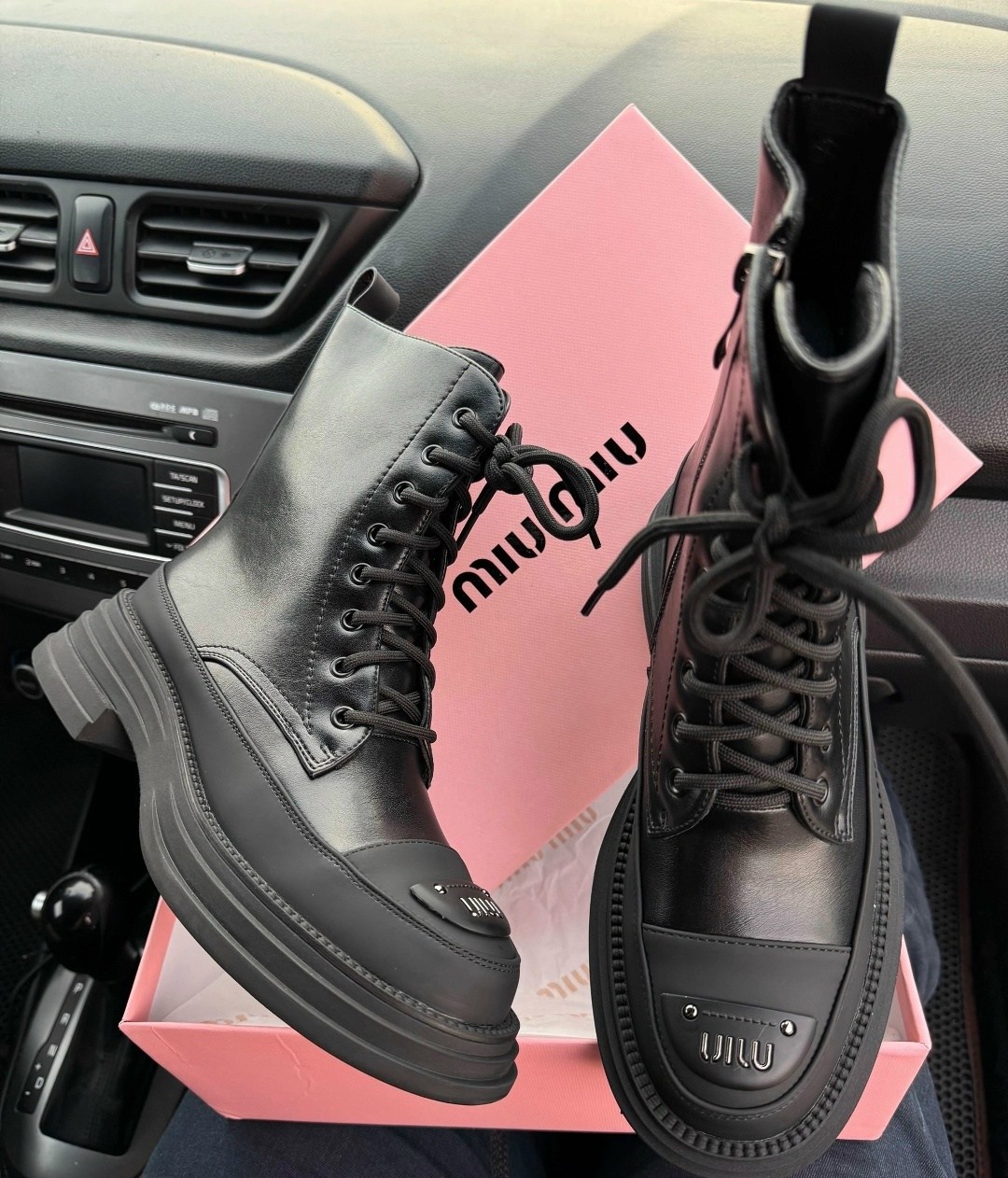 ,ботинки celine,ботинки женские celine,ботинки balenciaga,модная женская