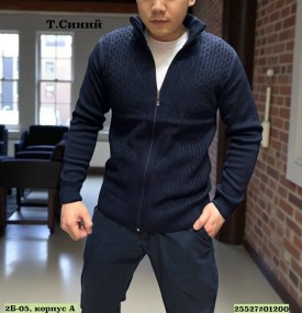 Свитер