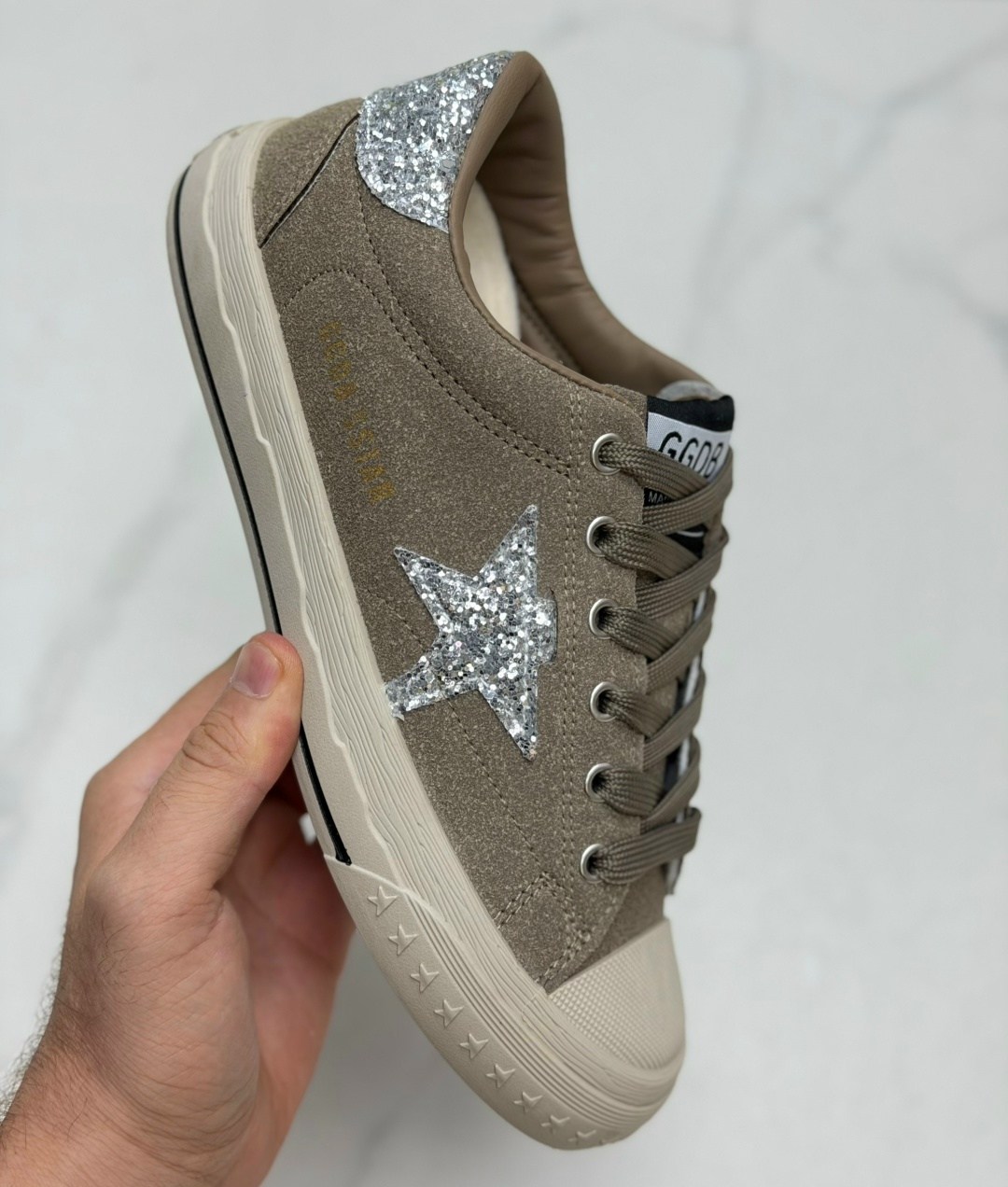 ,кроссовки golden goose,кеды golden goose,стильные кеды,женские кроссовки