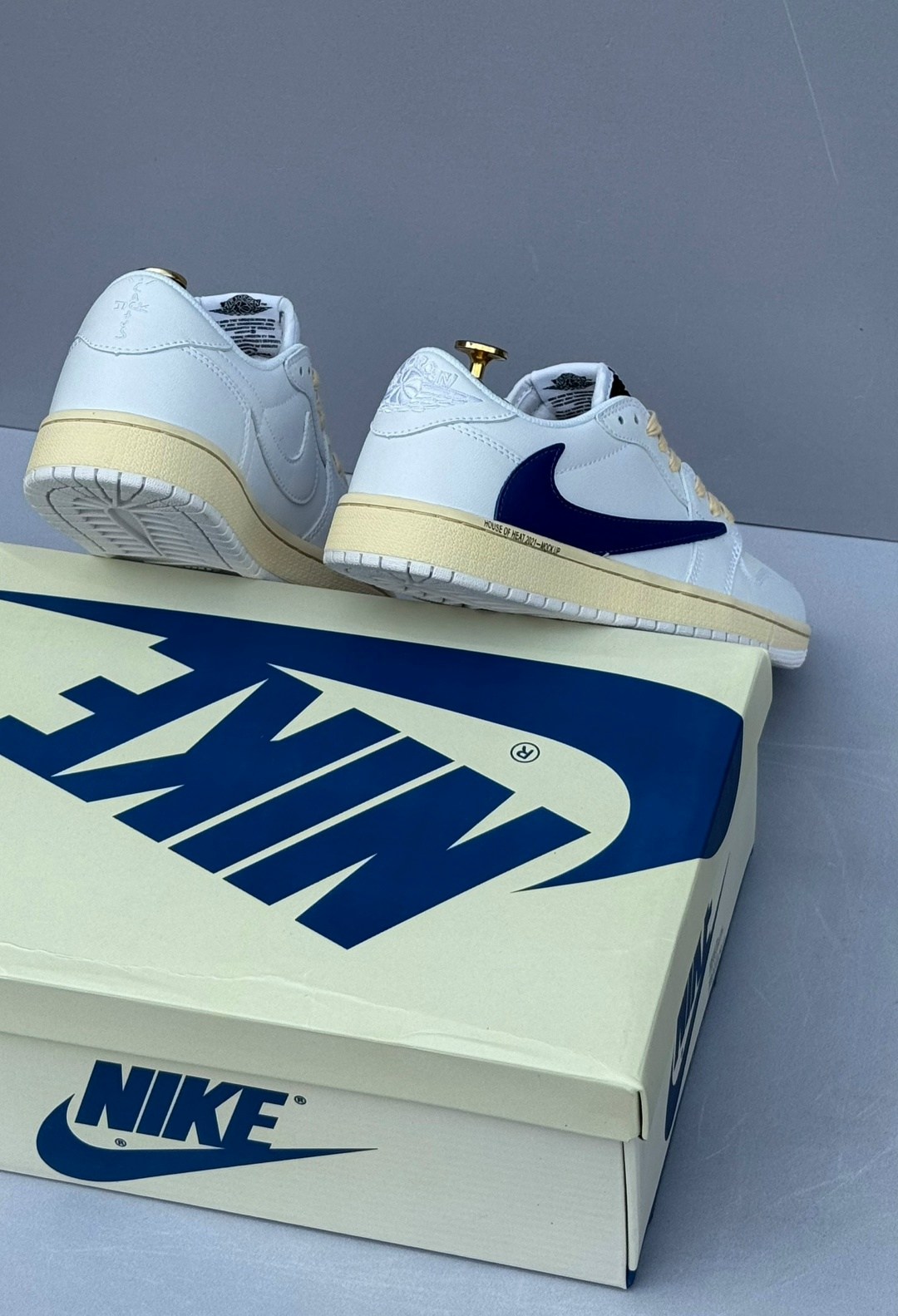 nike air jordan 1 low travis scott,air jordan 1 low travis scott,nike x travis scott air jordan 1 low,jordan 1 low travis scott,кроссовки nike air jordan 1 low travis scott