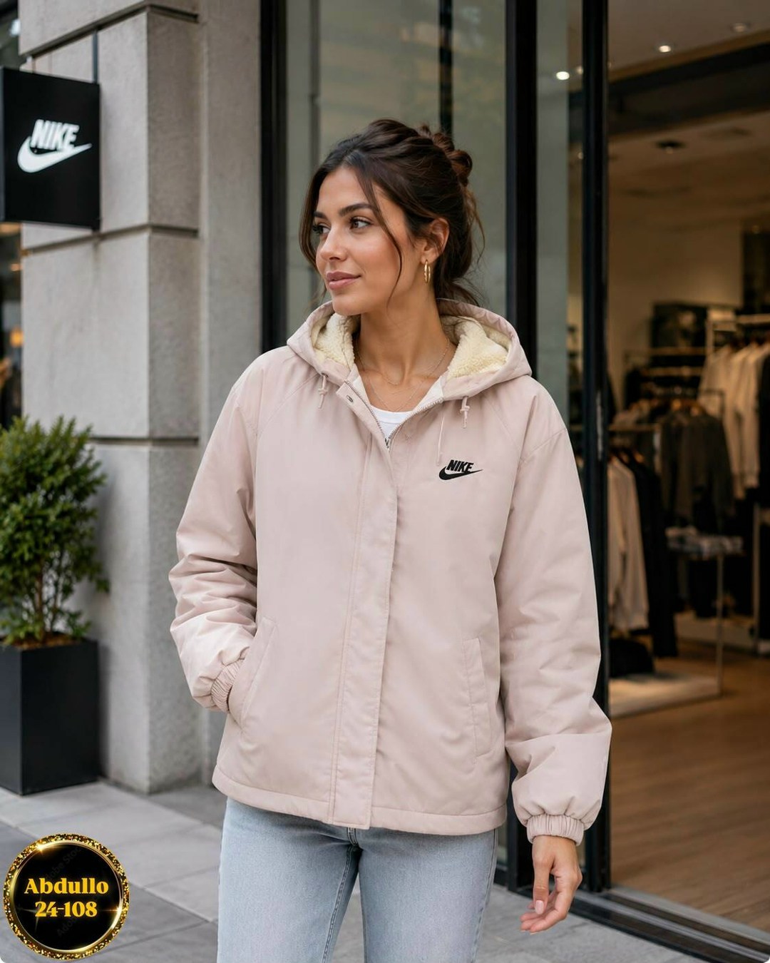 куртка женская утепленная nike 477161-010,женская куртка nike,женская куртка nike sportswear windrunner,куртка женская демисезонная,куртка женская
