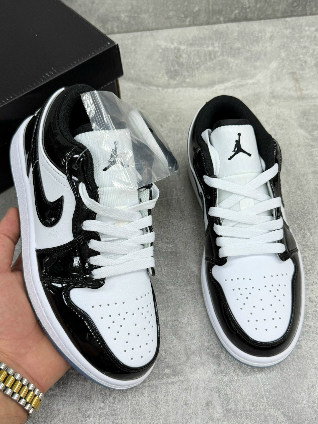 nike air jordan 1 low,nike air jordan 1 low se,air jordan 1 low white black,nike air jordan 1 low se all star,air jordan 1 low