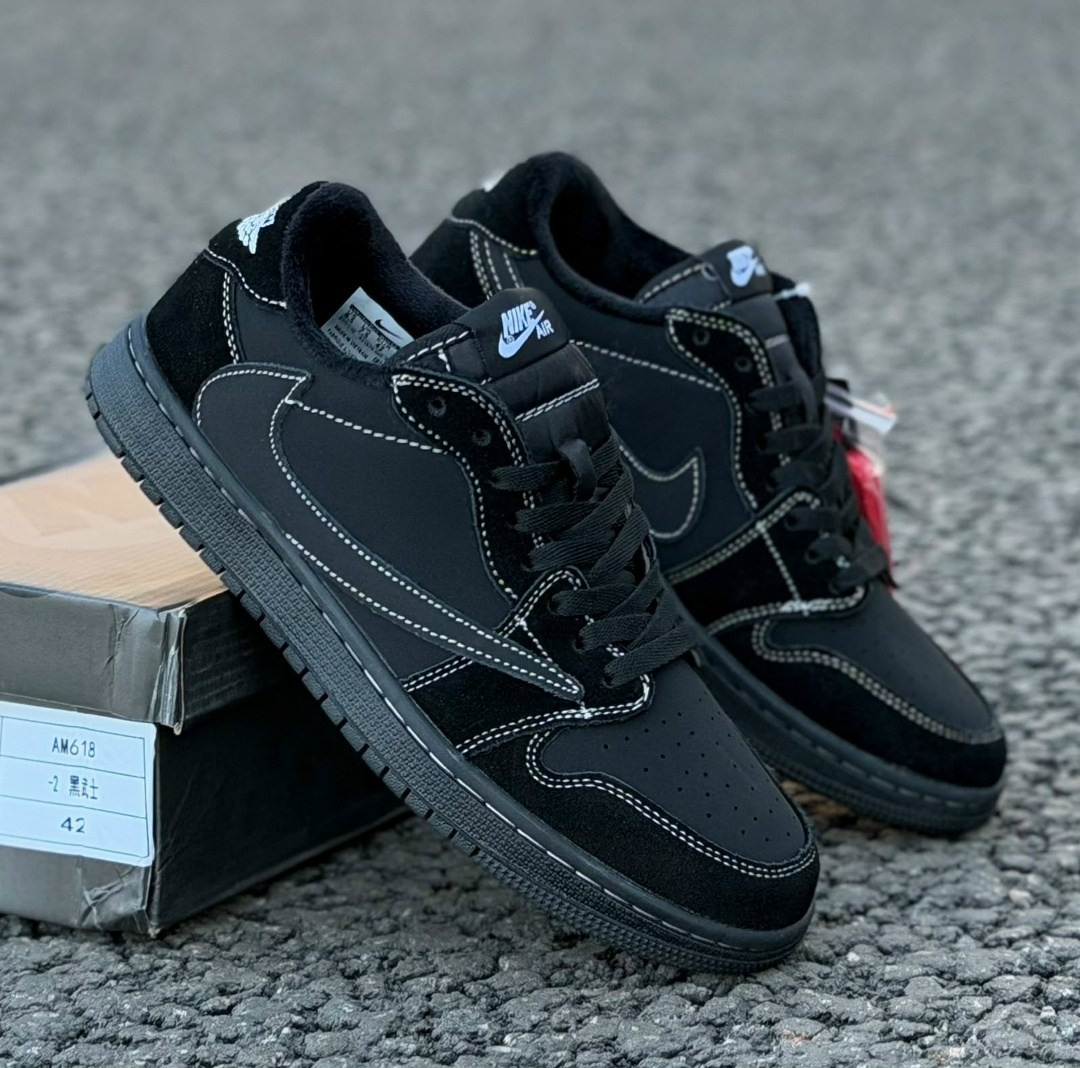 nike air jordan 1 low travis scott black phantom,nike air jordan 1 travis scott black phantom,кроссовки nike air jordan 1 low x travis scott чёрные,кроссовки nike air jordan 1 low travis scott,кроссов