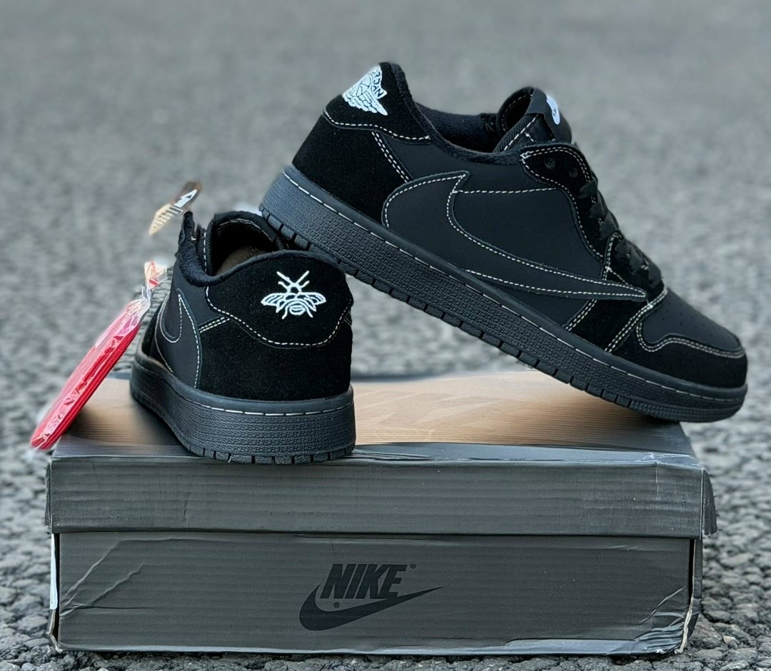 nike air jordan 1 low travis scott black phantom,nike air jordan 1 travis scott black phantom,кроссовки nike air jordan 1 low x travis scott чёрные,кроссовки nike air jordan 1 low travis scott,кроссов
