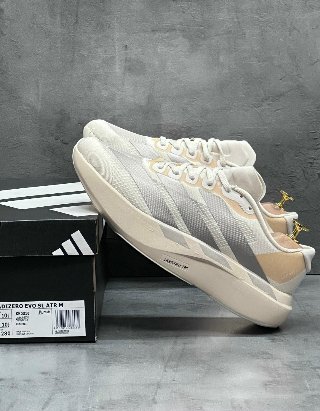 кроссовки adidas adizero,кроссовки adidas,женские кроссовки adidas adizero,adidas adizero evo sl,кроссовки мужские женские adidas