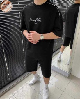 Костюм
