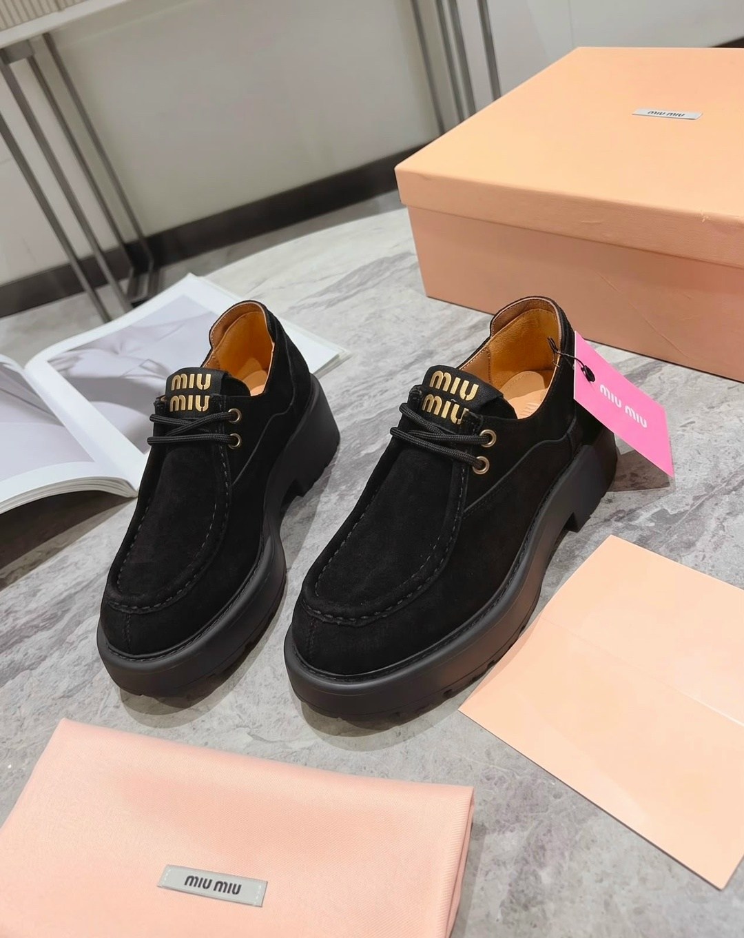 ,лоферы miu miu,ботинки miu miu,женская ,модная