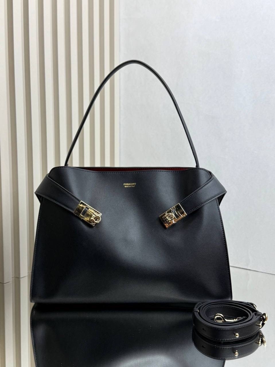 salvatore ferragamo сумка,сумка ferragamo,женская сумка,сумка,стильные сумочки