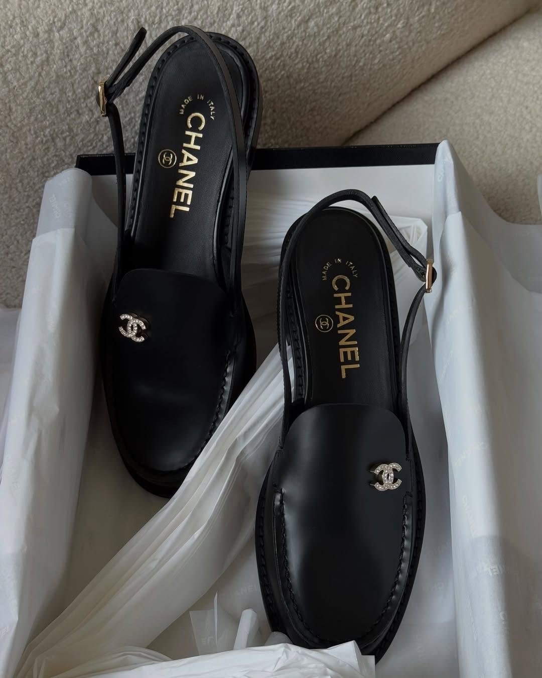 лоферы chanel,лоферы celine,лоферы с открытой пяткой,туфли chanel,женские лоферы