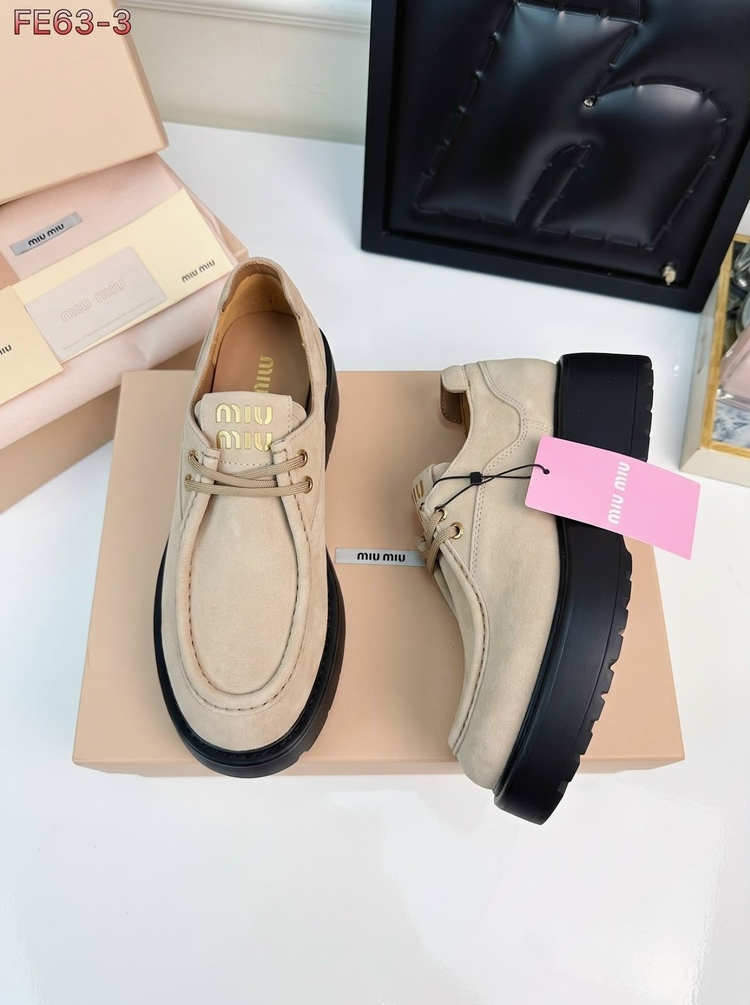 ,лоферы miu miu,ботинки miu miu,женская ,модная