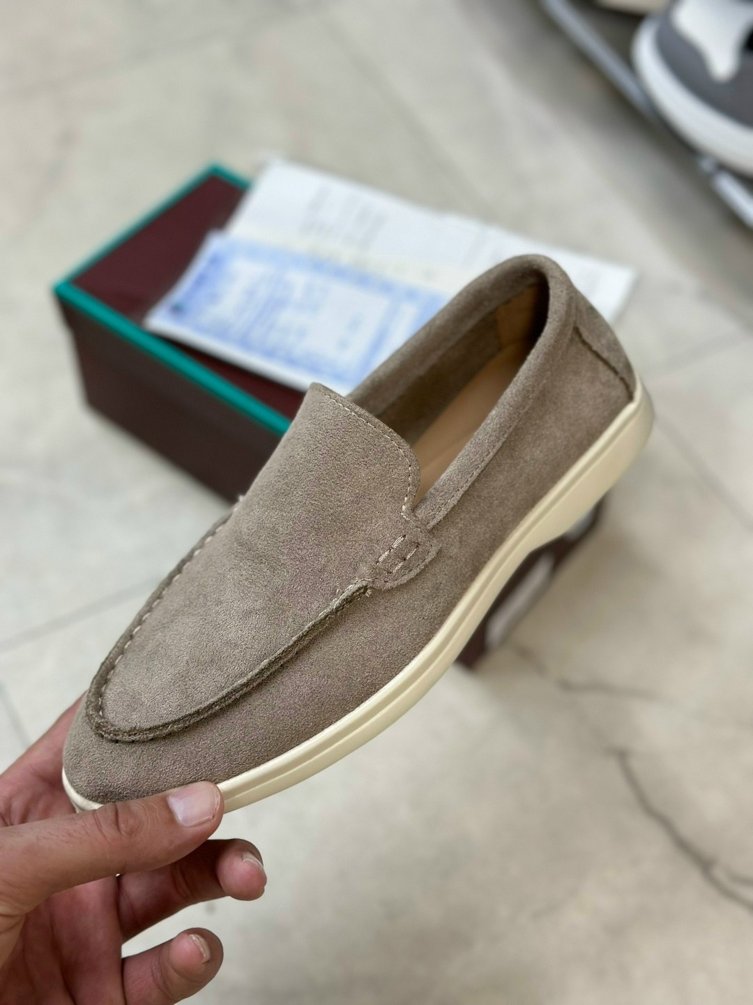 мужские лоферы loro piana,лоферы loro piana,мужские замшевые лоферы loro piana,мужские лоферы из натуральной замши,мужские замшевые лоферы