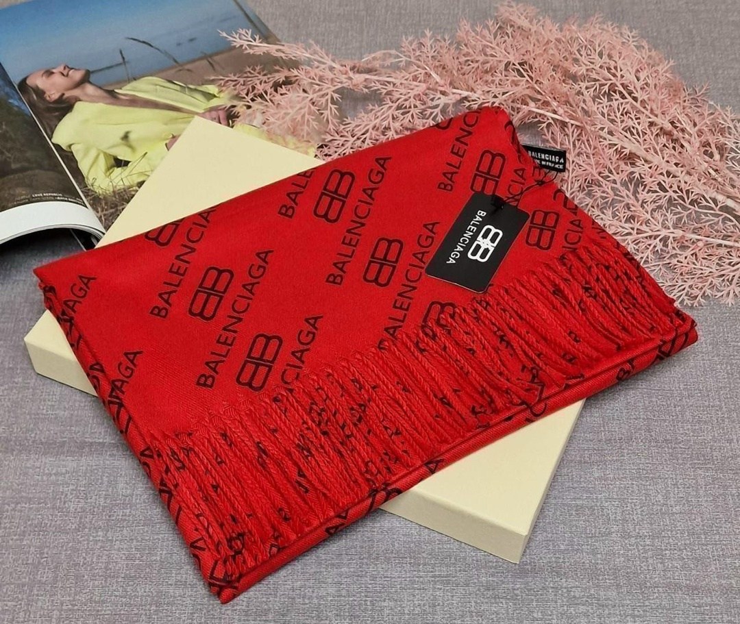 палантины dior,палантин женские,брендовый шерстяной платок dior,палантин dior теплый кашемировый,теплый палантин от dior