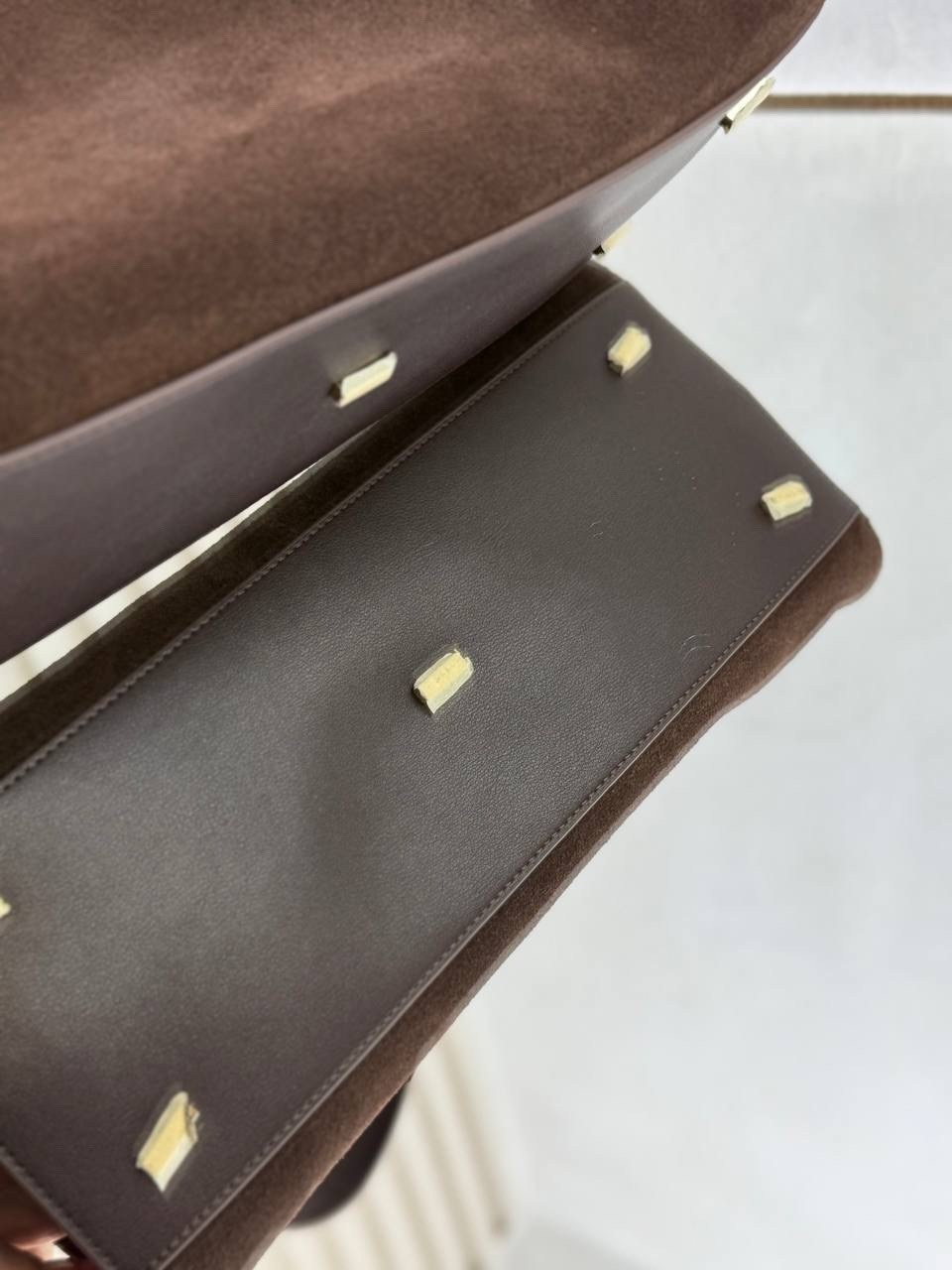 замшевая сумка,сумка в образе balenciaga размер 35 х 25 x 10 см замша,брендовая сумочка,женская замшевая сумка,коричневая замшевая сумка