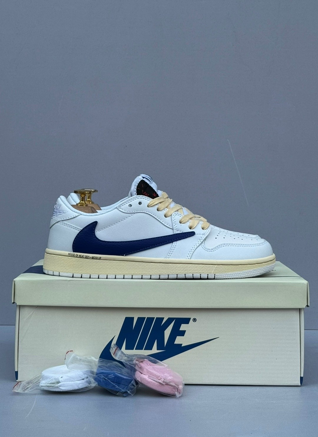 nike air jordan 1 low travis scott,air jordan 1 low travis scott,nike x travis scott air jordan 1 low,jordan 1 low travis scott,кроссовки nike air jordan 1 low travis scott