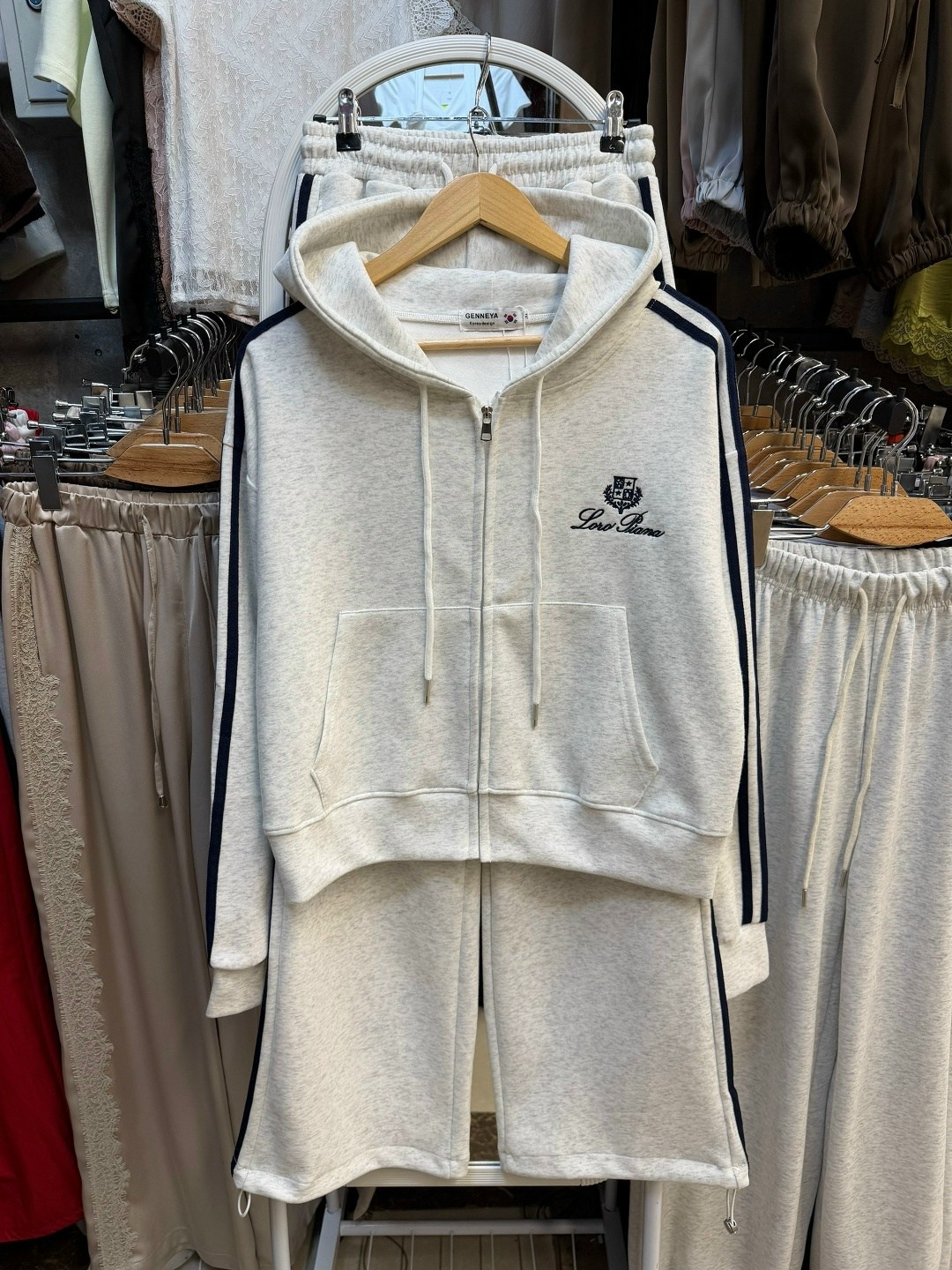 женский спортивный костюм,спортивный костюм,костюм женский,спорт костюм,спортивные костюмы двойка