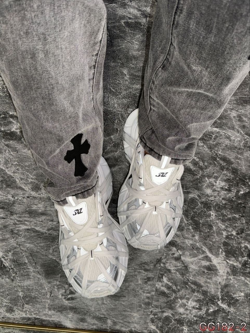 balenciaga кроссовки женские,кроссовки 3xl sneaker массивные на шнуровке balenciaga,кроссовки balenciaga,balenciaga 3 xl кроссовки,кроссовки спортивные balenciaga