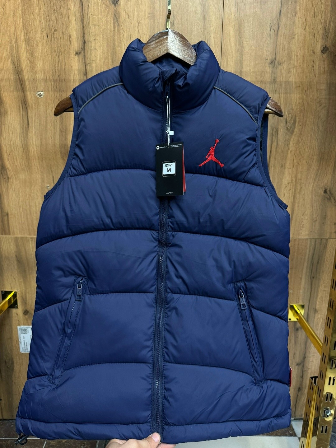 nike jordan essentials puffer jacket,пуховик куртка мужская jordan m j ess puffer jacket,куртка air jordan essentials puffer,куртка jordan essentials,мужская куртка jordan essential puffer jacket (da9
