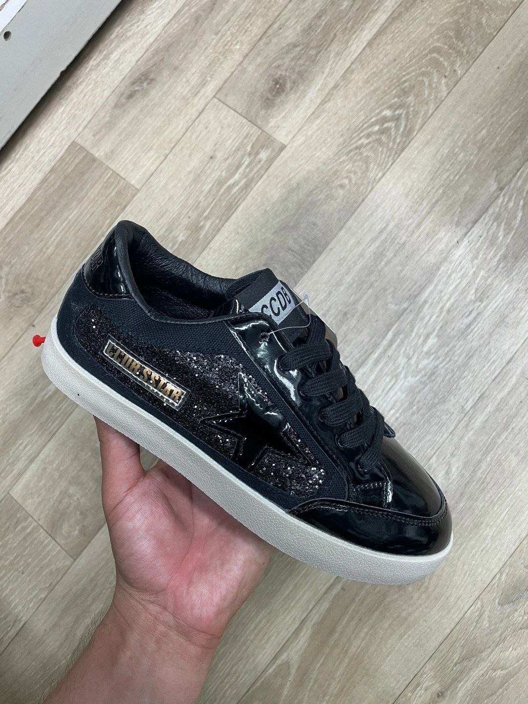 golden goose кеды super-star с блестками черный,golden goose кеды super-star с кристаллами черный,кеды hi star с блестками golden goose черный,,кеды golden goose