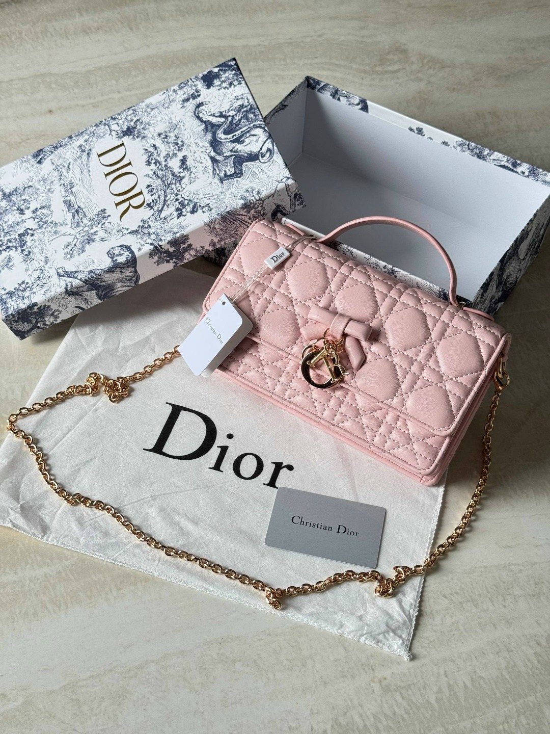сумка dior,сумка диор,женская сумка dior,модные сумки диор,сумка