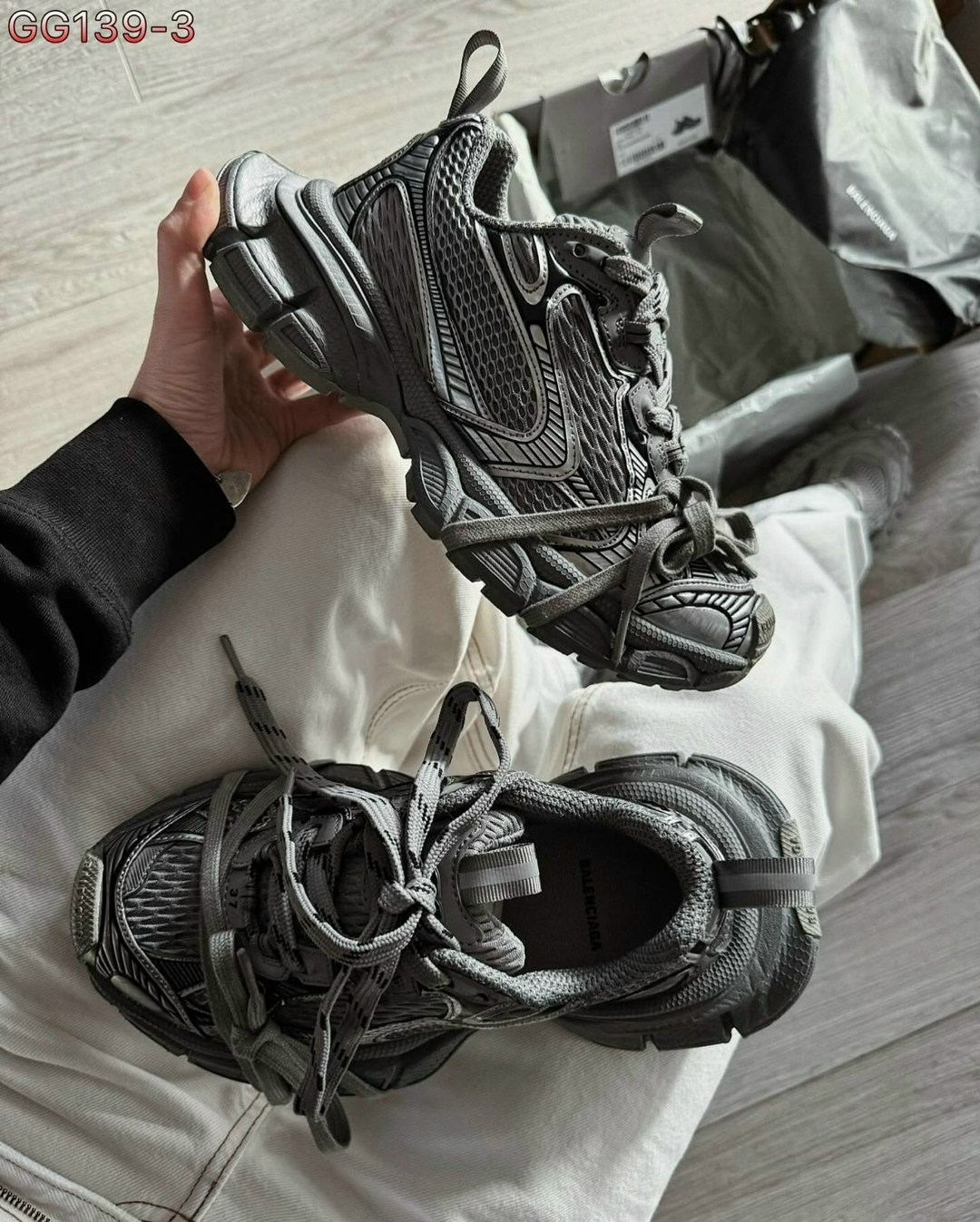 кроссовки 3xl sneaker массивные на шнуровке balenciaga,кроссовки женские balenciaga,кроссовки мужские balenciaga runner бело-кремовый,кроссовки balenciaga,кроссовки balenciaga 3 xl