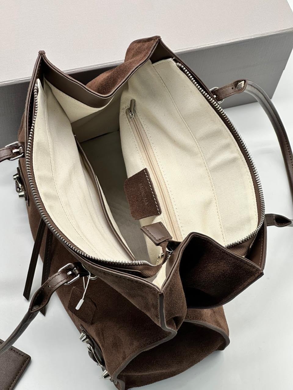 balenciaga сумка женская,balenciaga сумка,баленсиага сумка,сумка классическая женская,сумка баленсиага черная