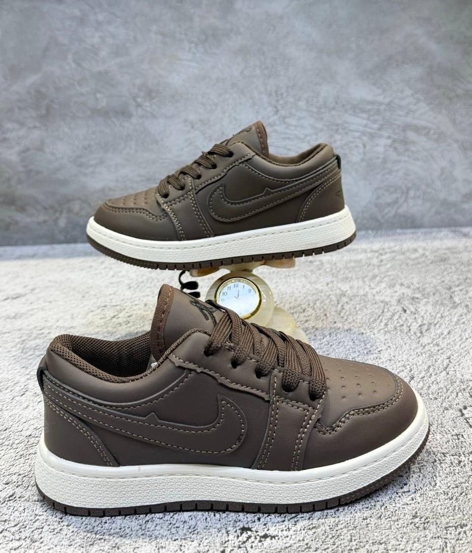 женские кроссовки nike dunk коричневые,nike air jordan 1 low,air jordan 1 low mocha,кроссовки,кроссовки найк nike dunk low cacao wow