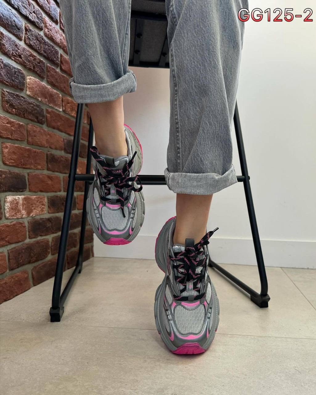 женские кроссовки balenciaga,женские кроссовки balenciaga 3xl серебристые с розовым,кроссовки balenciaga,спортивная  в стиле balenciaga cargo sneaker,кроссовки женские balenciaga арт. 10468860