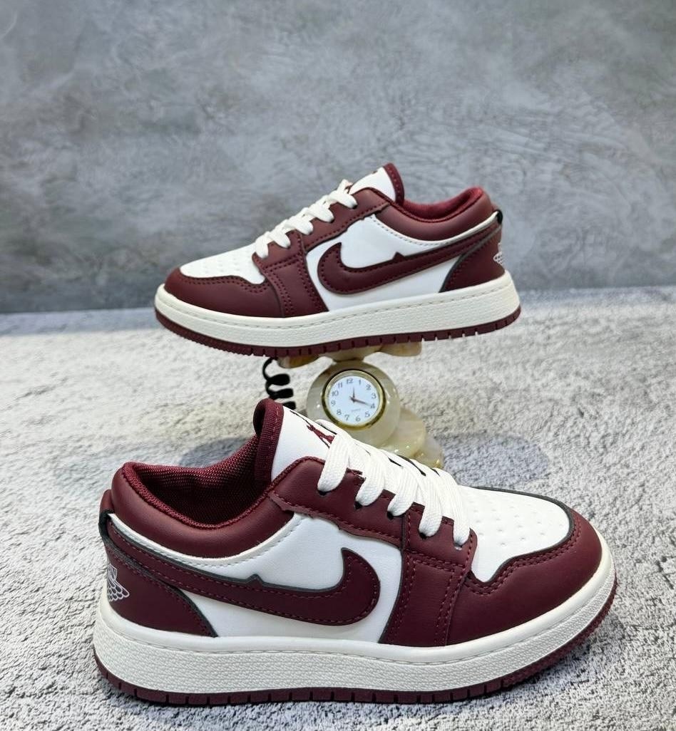 женские кроссовки nike dunk коричневые,nike air jordan 1 low,air jordan 1 low mocha,кроссовки,кроссовки найк nike dunk low cacao wow