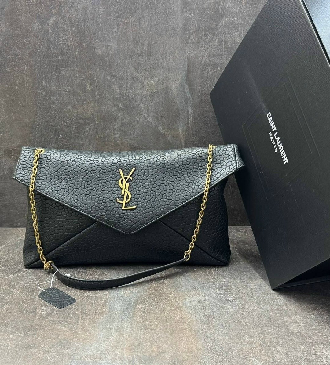 сумка saint laurent,yves saint laurent сумка,сумка женская yves saint laurent,женская маленькая сумка saint laurent,saint laurent сумка на плечо