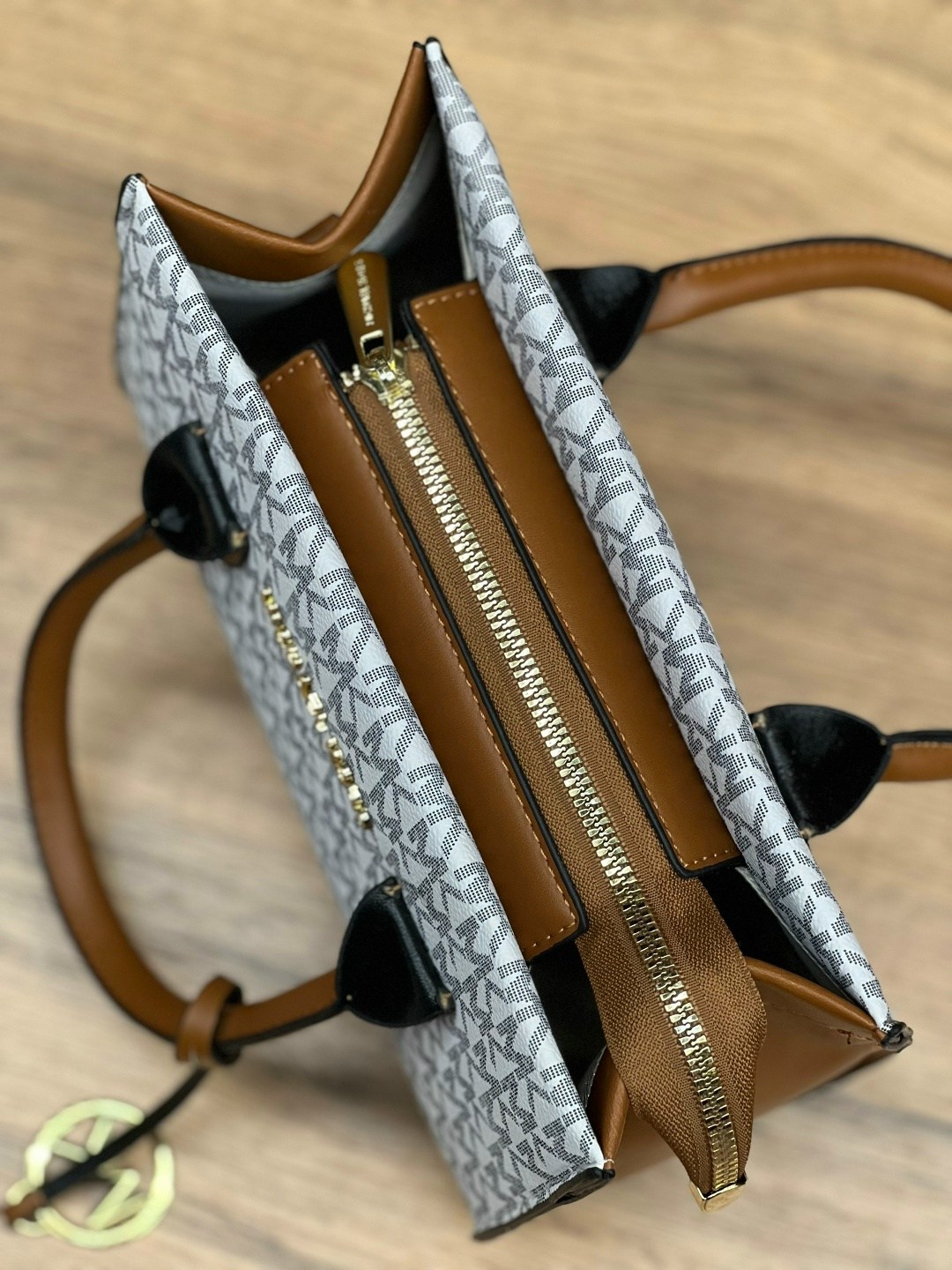сумка michael kors,сумка тоут michael kors,сумка,сумка michael kors оригинал,женская cумка michael kors