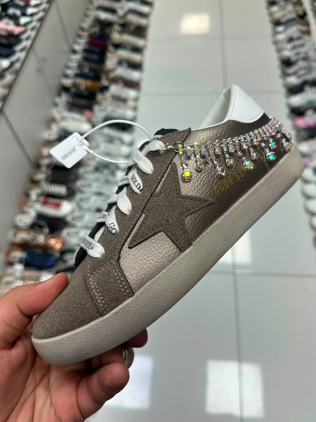 ,кеды golden goose,golden goose кроссовки,женские кроссовки,golden goose кеды 2026