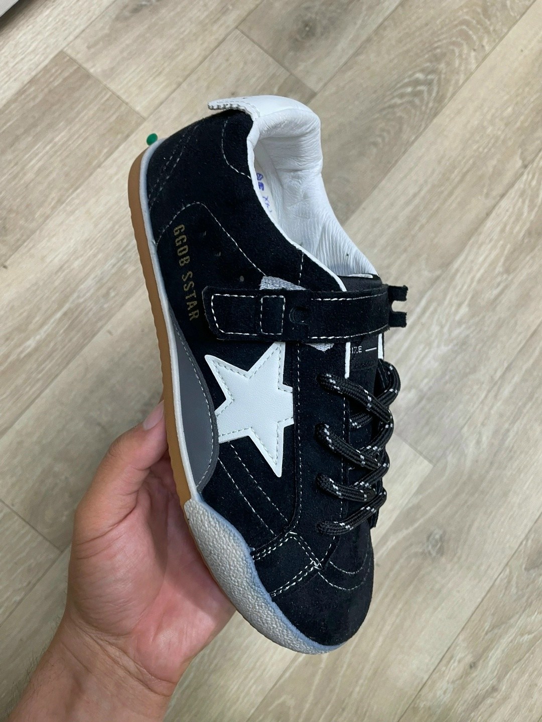 golden goose кеды super-star с блестками черный,golden goose кеды super-star с кристаллами черный,кеды hi star с блестками golden goose черный,,кеды golden goose