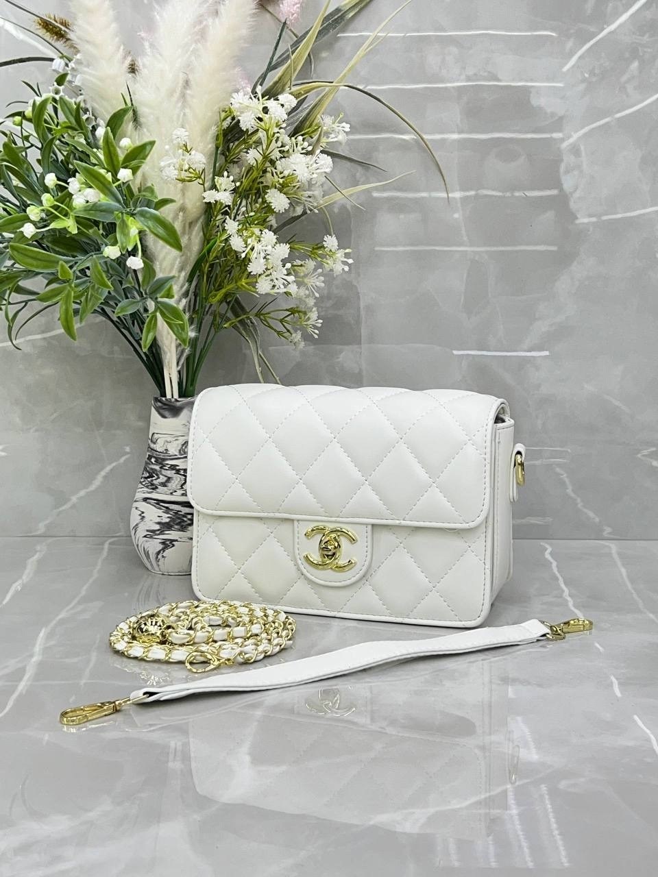 сумка chanel,белая сумка шанель,сумка шанель,сумка шанель через плечо,сумка chanel женская